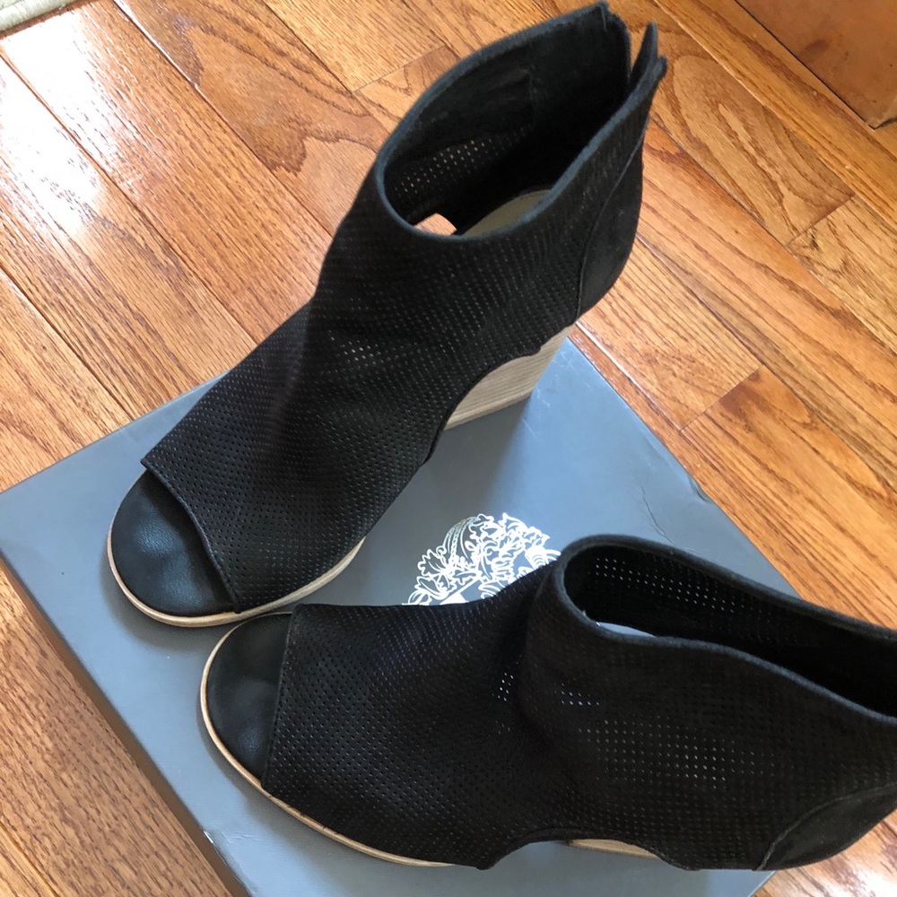 Vince Camuto Open Toed Block Heel - image 1